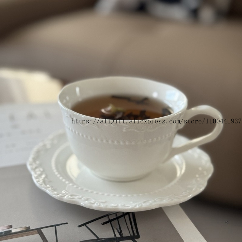 Coffee Tea Catering - ฝรั่งเศสหรูหรานูนดอกไม้ถ้วยกาแฟและชุดจานประณีตชายามบ่ายถ้วยเซรามิค