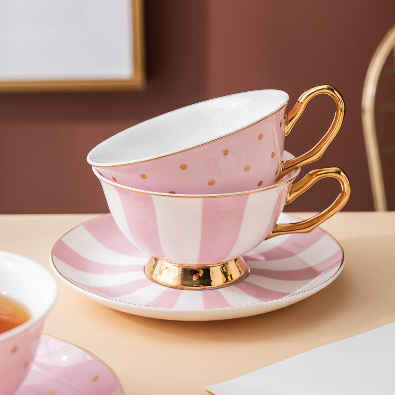 แก้วกาแฟเซรามิกสีชมพูพร้อมจานร - Coffee Tea Set บทวิจารณ์และราคา